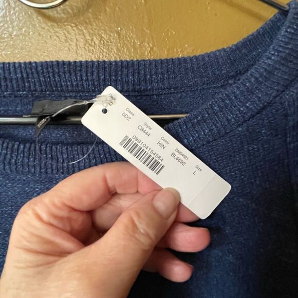 J. Crew size L rugged 100% cotton dark indigo blue pullover. - Picture 3 of 5